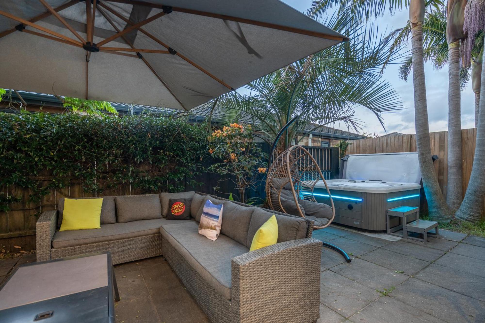 Palm Paradise With Spa Tauranga Exterior photo